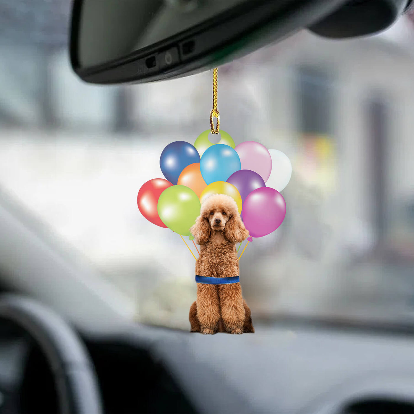 Poodle hond fly met ballonnen autohanger