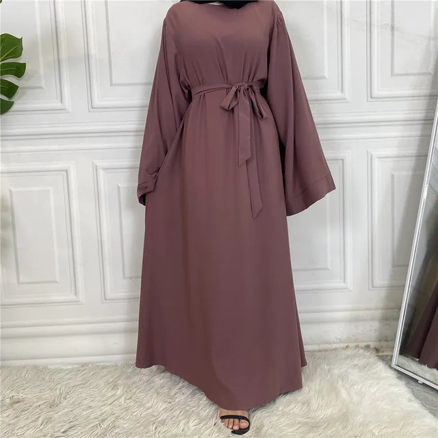 Modest vrouwen abaya