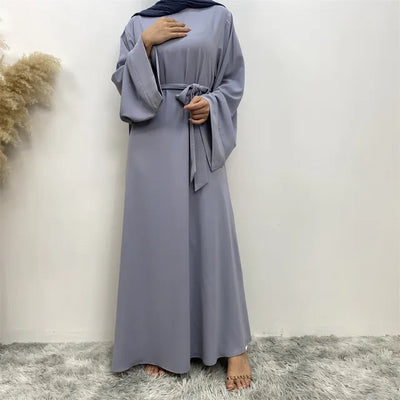 Modest vrouwen abaya