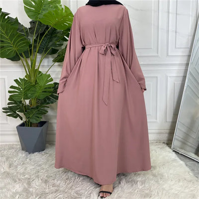 Modest vrouwen abaya