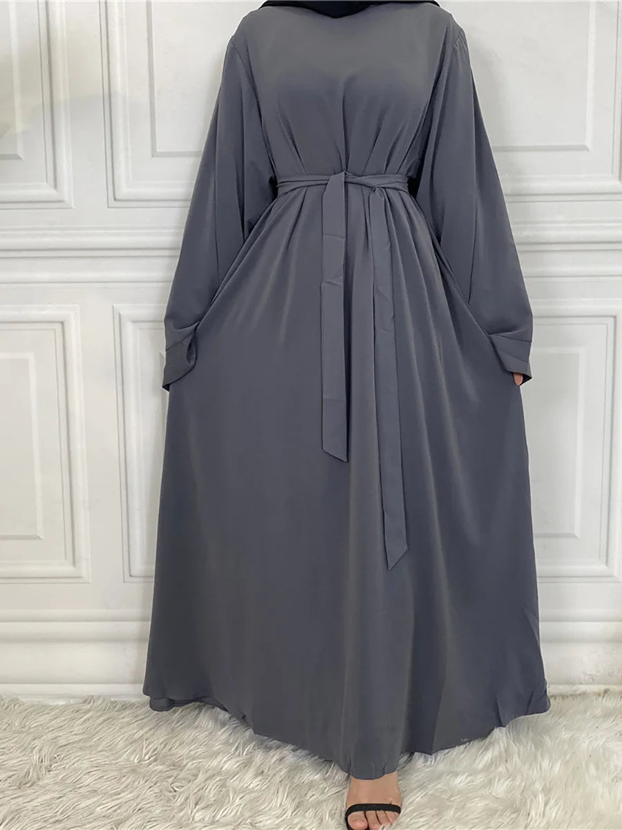 Modest vrouwen abaya